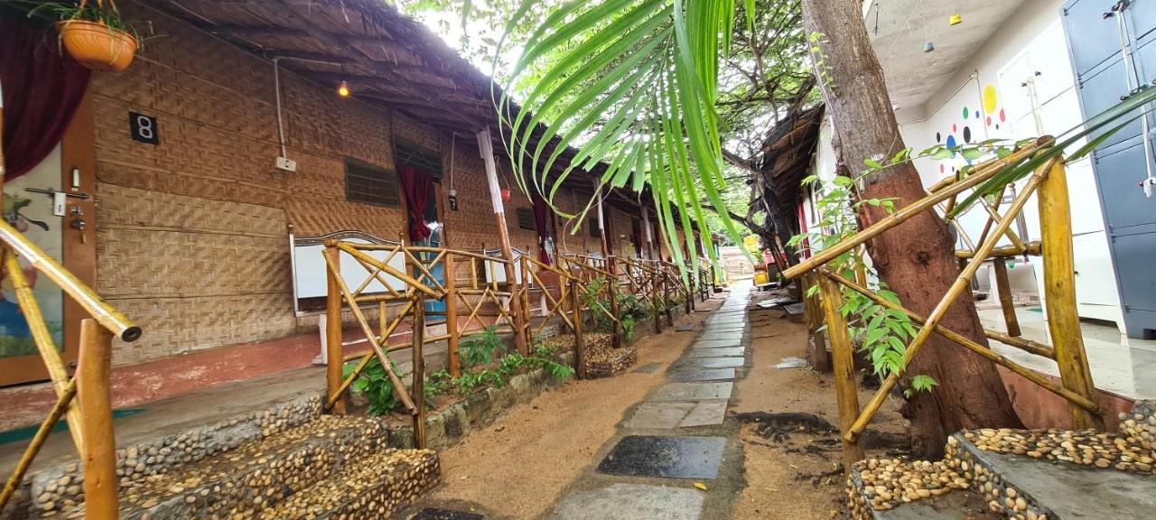 Jungle Tree Hampi Ξενοδοχείο Εξωτερικό φωτογραφία